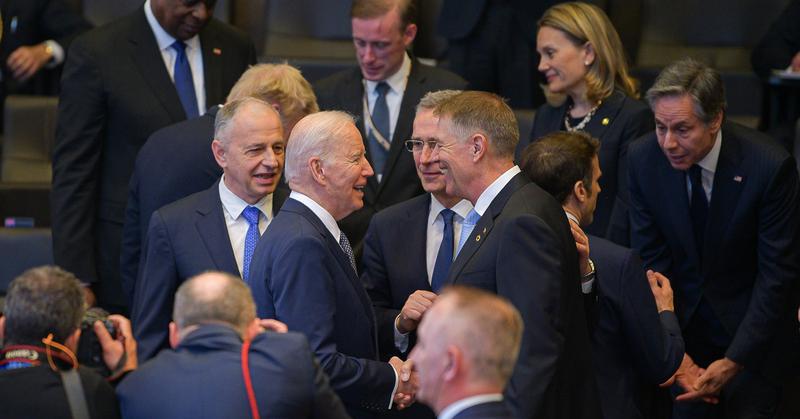 post-img