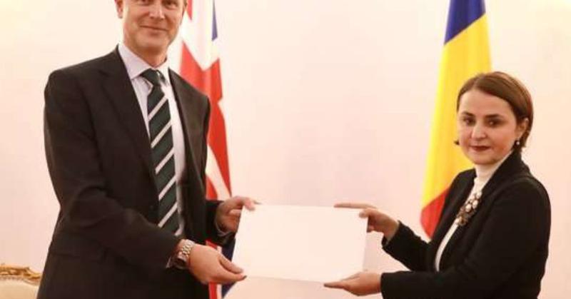 Noul Ambasador Al Regatului Unit La Bucure Ti Primit De Ministrul Afacerilor Externe Tvr Moldova