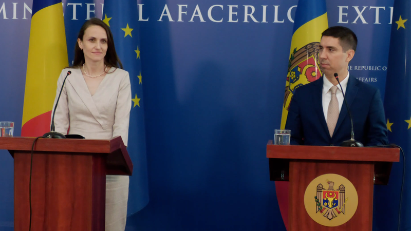 /LIVE/ Conferință de presă susținută de Mihai Popșoi și Oana-Silvia Țoiu