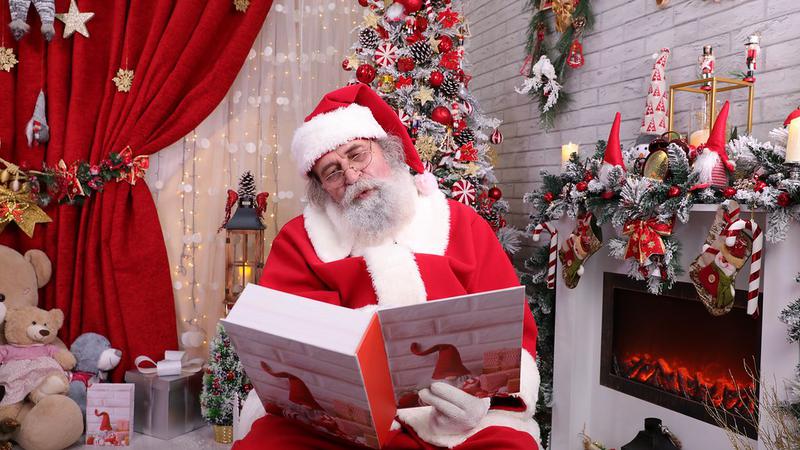 Agendă plină pentru ajutoarele lui Moș Crăciun: Cât costă spectacolul magiei în acest an?